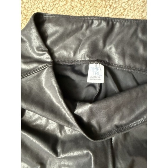 Time & Tru Faux Leather Legging Pants Womens XL 16-18 - Picture 3 of 3